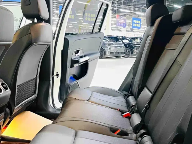 Mercedes-Benz GLB-Class — Фото автомобиля 8