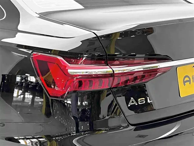 Audi A6L — Фото автомобиля 14
