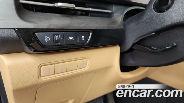 Kia Canival Carnival 4 поколение 9 мест Prestige — Фото автомобиля 15