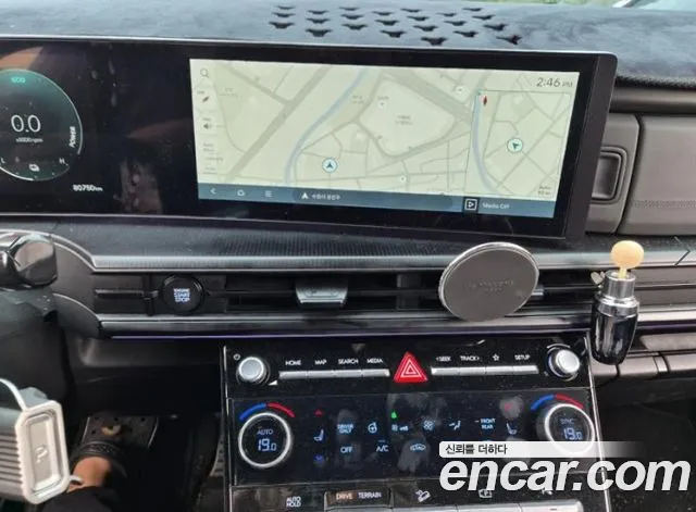 Hyundai Santafe — Фото автомобиля 15