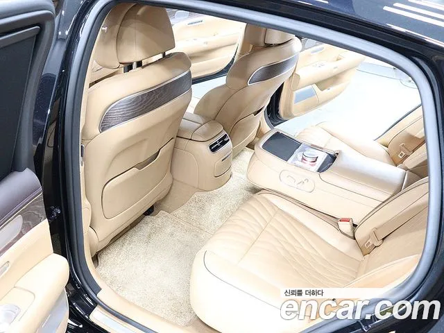 Genesis G90 RS4 — Фото автомобиля 12