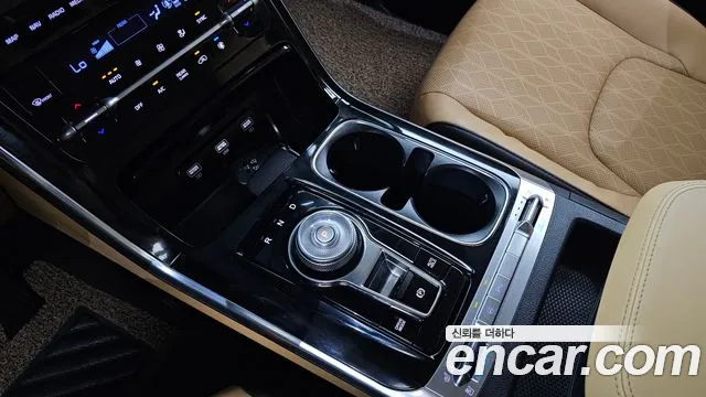 Kia Carnival 4th Gen — Фото автомобиля 12