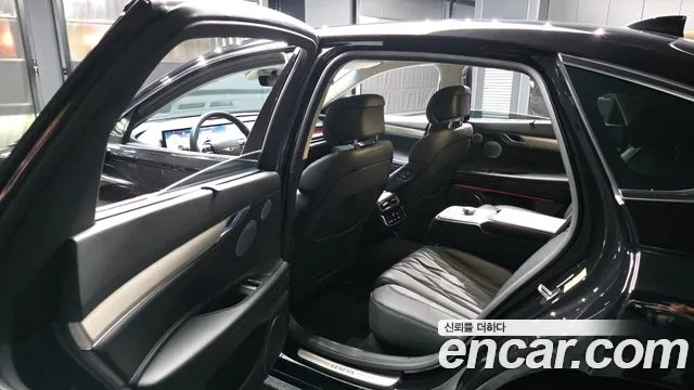 Genesis G80 Бензин 2.5 турбо AWD — Фото автомобиля 23