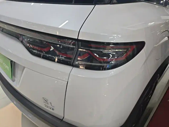BYD Song L DM-i — Фото автомобиля 7