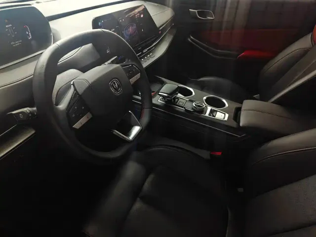Changan CS55 Plus — Фото автомобиля 10