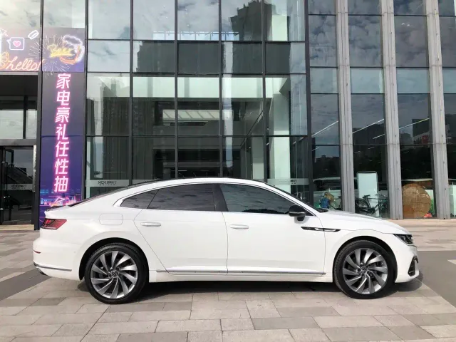 Volkswagen CC — Фото автомобиля 12