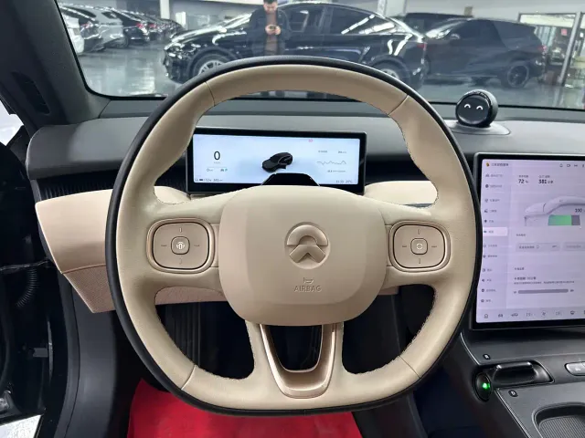 Nio ET5 Touring — Фото автомобиля 6