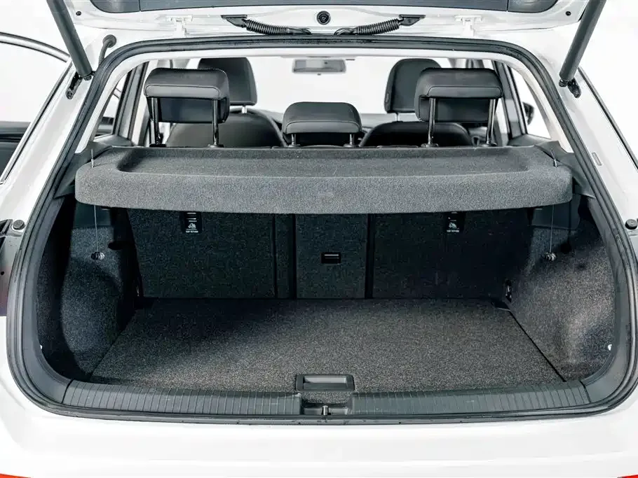 Volkswagen Volkswagen T-ROC 2021 Facelift 280TSI DSG 2WD Comfort Smart Connect Edition — Фото автомобиля 22