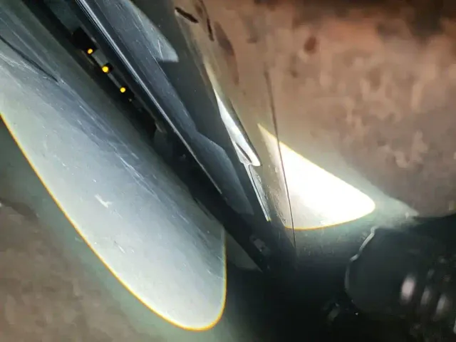 Tesla Model Y — Фото автомобиля 18