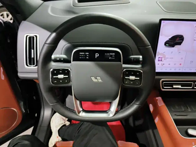 Li Auto L7 — Фото автомобиля 10
