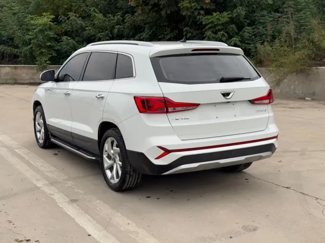 Jetta VS7 — Фото автомобиля 8