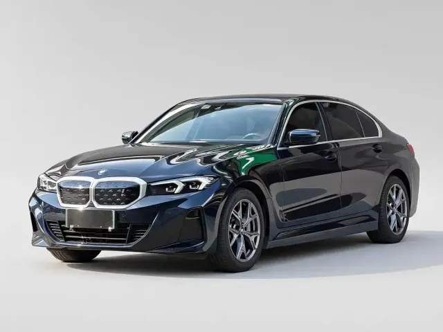 Фотография автомобиля — BMW i3