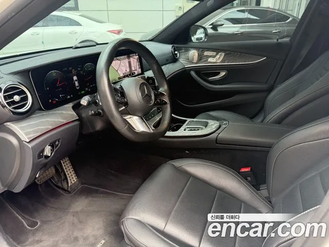 Mercedes-Benz E-Class W213 — Фото автомобиля 10