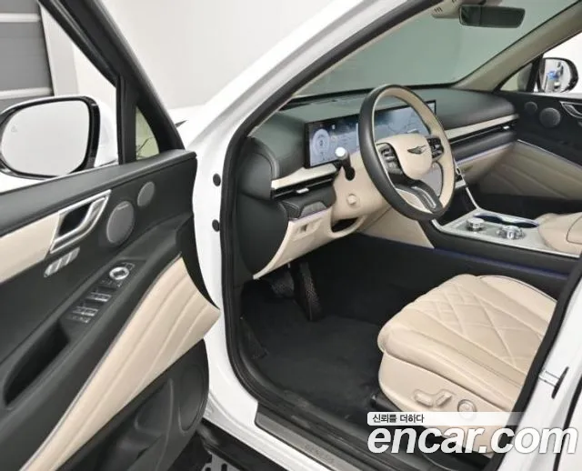 Genesis GV80 — Фото автомобиля 11