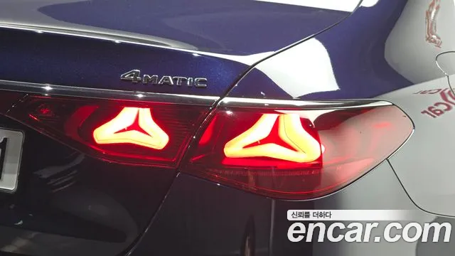 Mercedes-Benz E-Class E-класс W214 E300 4MATIC Exclusive — Фото автомобиля 23