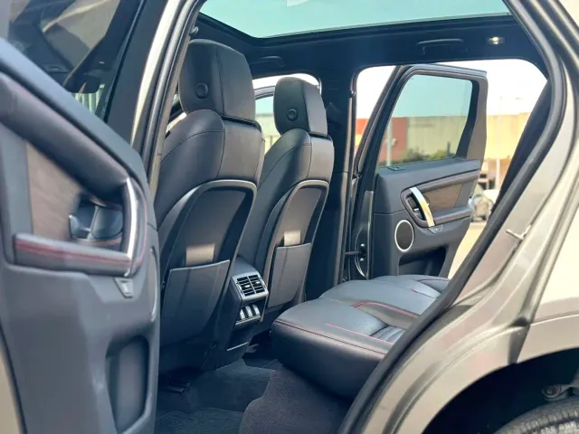 Land Rover Discovery Sport — Фото автомобиля 4