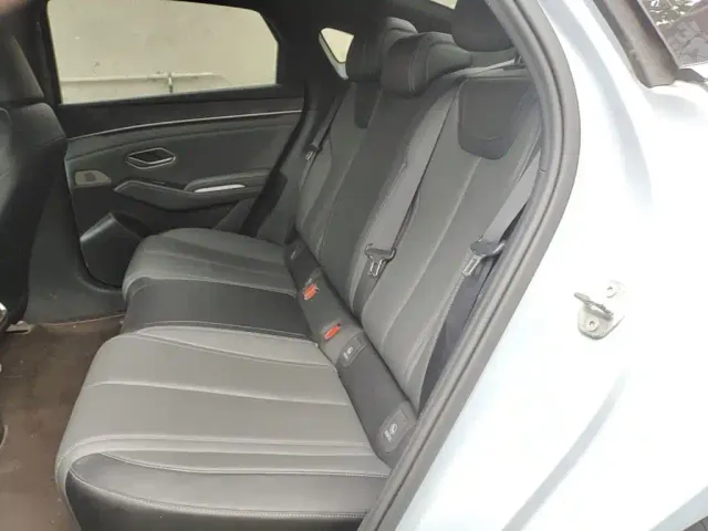 BYD Qin L — Фото автомобиля 16