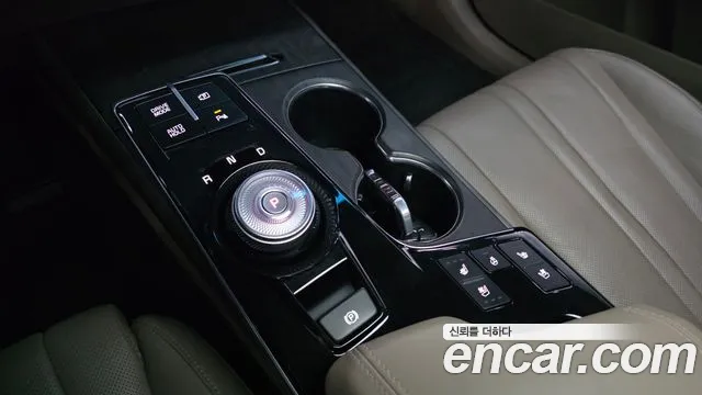 Kia K8 2.5 Бензин 2WD — Фото автомобиля 4