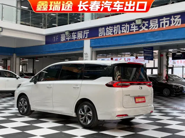 GAC Trumpchi M6 — Фото автомобиля 5
