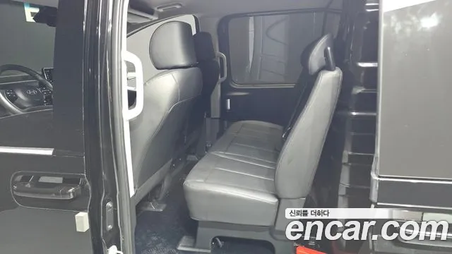 Hyundai Staria Staria Карго 5 мест — Фото автомобиля 10