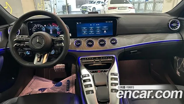 Mercedes-Benz AMG GT 4 двери 43 4MATIC+ — Фото автомобиля 17