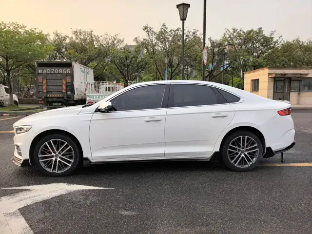 Geely Xingrui — Фото автомобиля 17