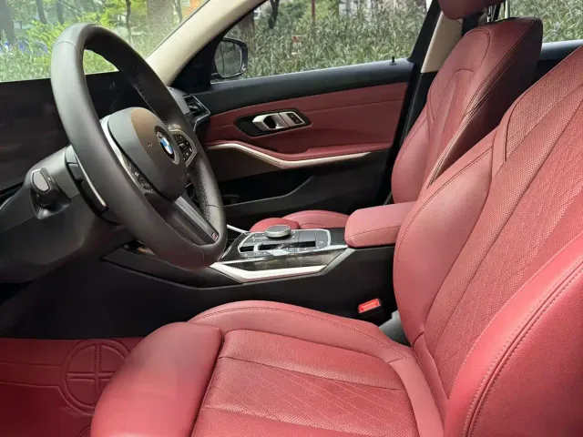 BMW 3 Series — Фото автомобиля 14