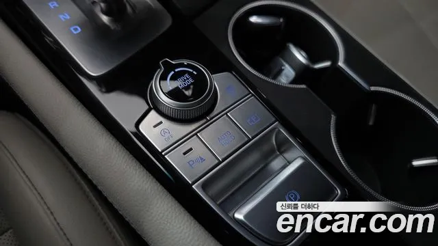 Genesis G70 New — Фото автомобиля 26