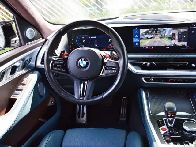 BMW XM — Фото автомобиля 10