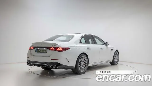 Mercedes-Benz E-Class W214 — Фото автомобиля 2