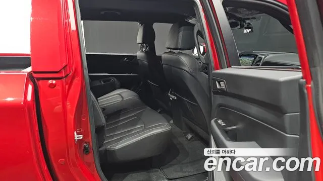 KG_Mobility_Ssangyong Rexton Новый Rexton Sport Дизель 2.2 2WD — Фото автомобиля 21