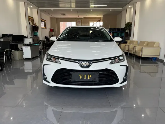 Toyota Corolla — Фото автомобиля 2