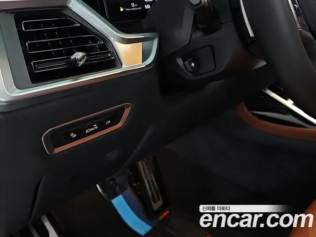 BMW X7 — Фото автомобиля 15