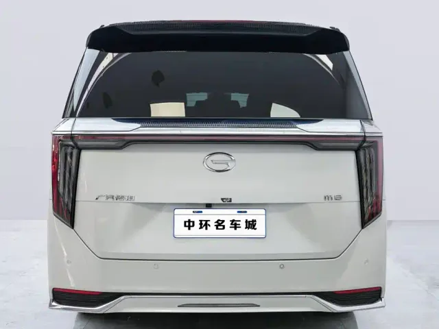 GAC Trumpchi M8 — Фото автомобиля 16