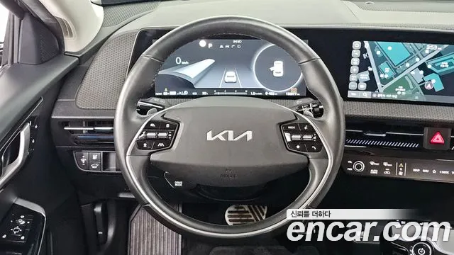 Kia EV6 — Фото автомобиля 11