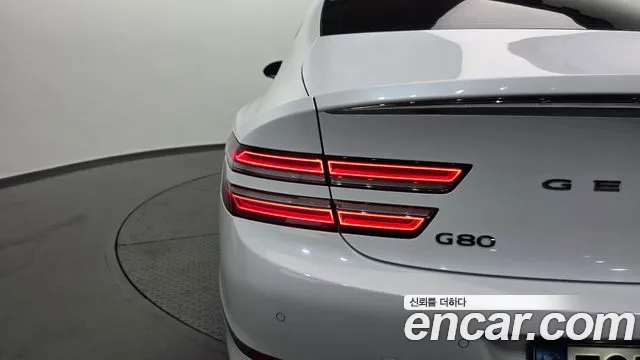 Genesis G80 RG3 — Фото автомобиля 8