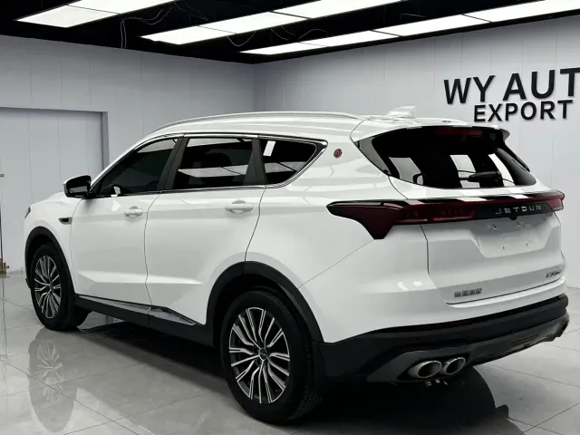 Jetour X70 Plus — Фото автомобиля 6