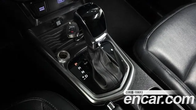 KG_Mobility_Ssangyong TIBOLI Very New Tivoli Бензин 1.5 2WD — Фото автомобиля 8
