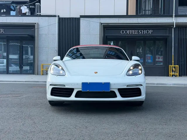 Porsche 718 — Фото автомобиля 2