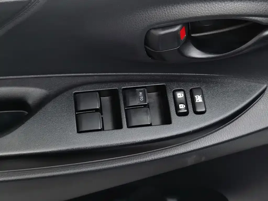 Toyota YARiS L Zhi Xuan 2022 Zhi Xuan X 1.5L CVT Leading PLUS Edition — Фото автомобиля 9
