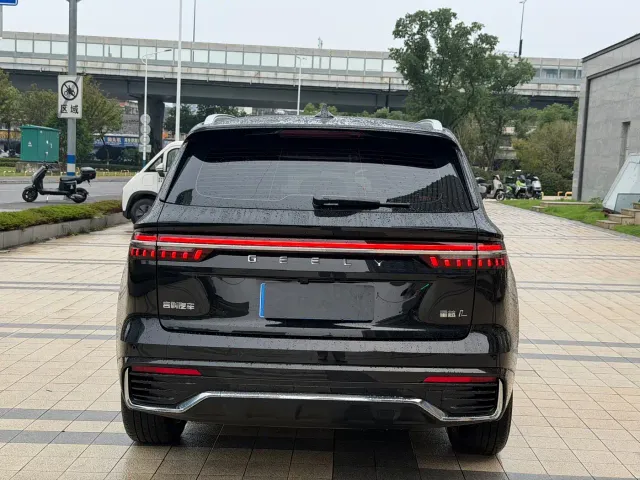 Geely Xingyue L — Фото автомобиля 10