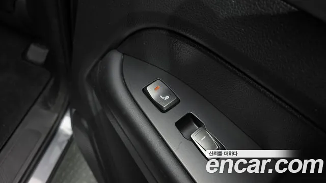 KG_Mobility_Ssangyong Rexton Новый Rexton Sport Дизель 2.2 4WD — Фото автомобиля 18
