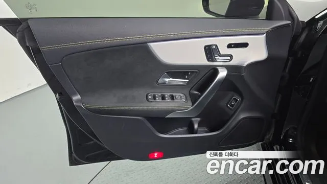 Mercedes-Benz CLA-Class — Фото автомобиля 24