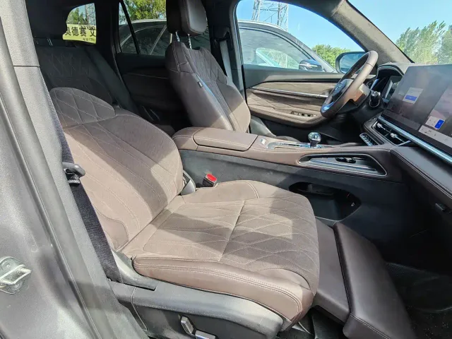 Geely Xingyue L — Фото автомобиля 6