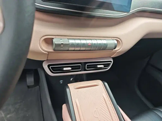 BYD Seagull — Фото автомобиля 13