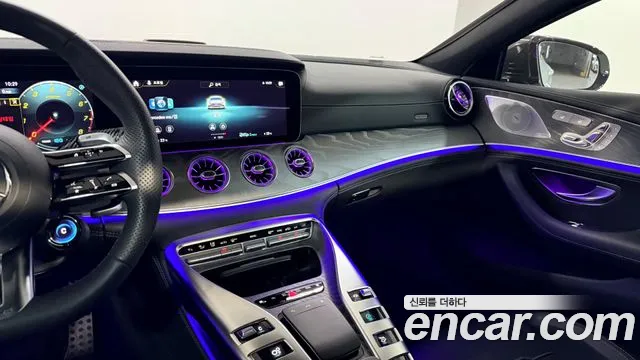 Mercedes-Benz AMG GT 4 двери 43 4MATIC+ — Фото автомобиля 13