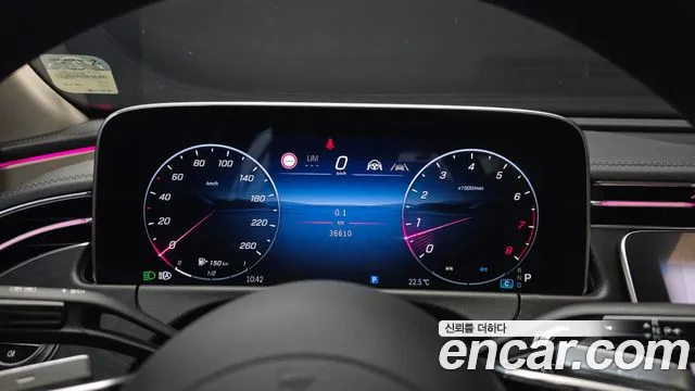 Mercedes-Benz E-Class W214 — Фото автомобиля 11