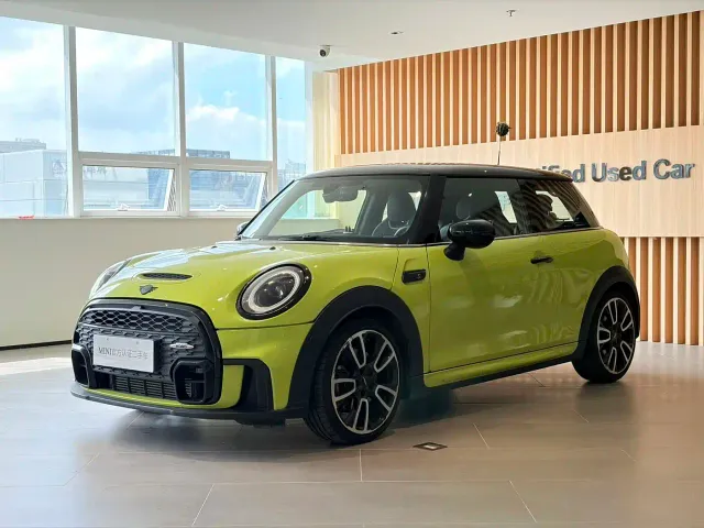 Фотография автомобиля — MINI Hatch