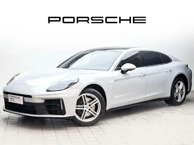 Фотография автомобиля — Porsche Panamera