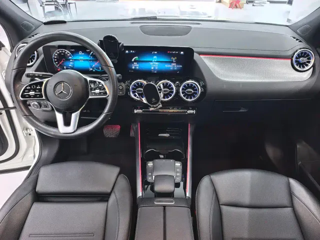 Mercedes-Benz GLA-Class — Фото автомобиля 7